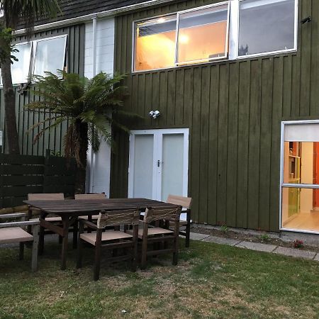 Water'S Edge City Retreat Rotorua Exterior foto
